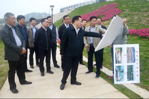 上饒市人大副主任、鄱陽縣縣委書記張禎祥蒞臨新昌南湖西河濕地公園項(xiàng)目